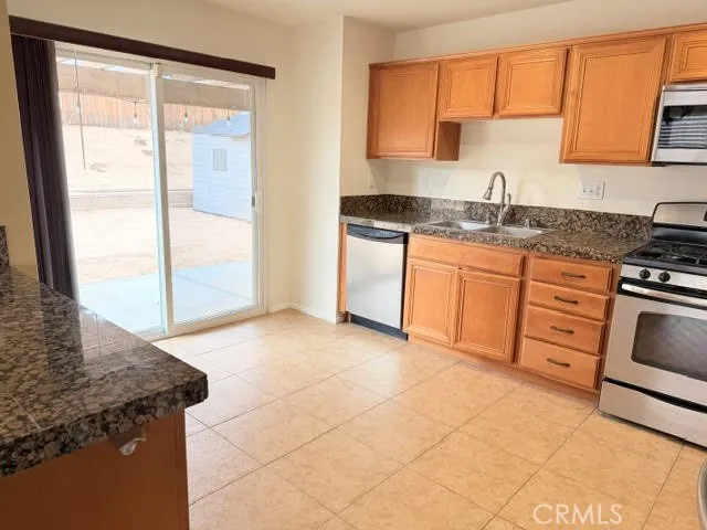 5216 Verenda Avenue 29 Palms, CA 92277