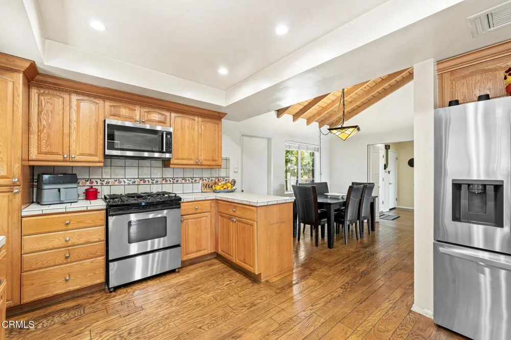 1480 E Glenoaks Boulevard Glendale, CA 91206