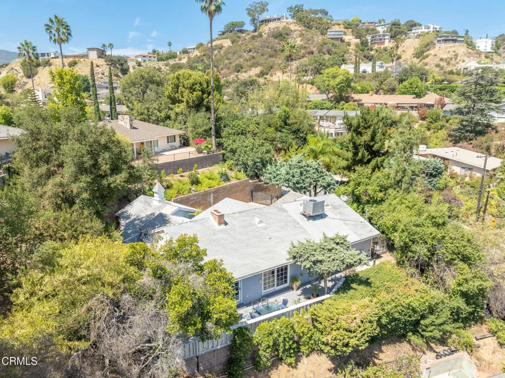 1480 E Glenoaks Boulevard Glendale, CA 91206