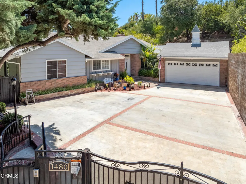 1480 E Glenoaks Boulevard Glendale, CA 91206