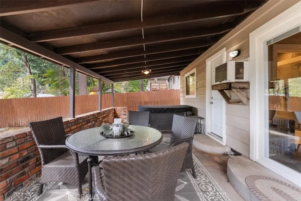 4310 Buckboard Ln Dunsmuir, CA 96025