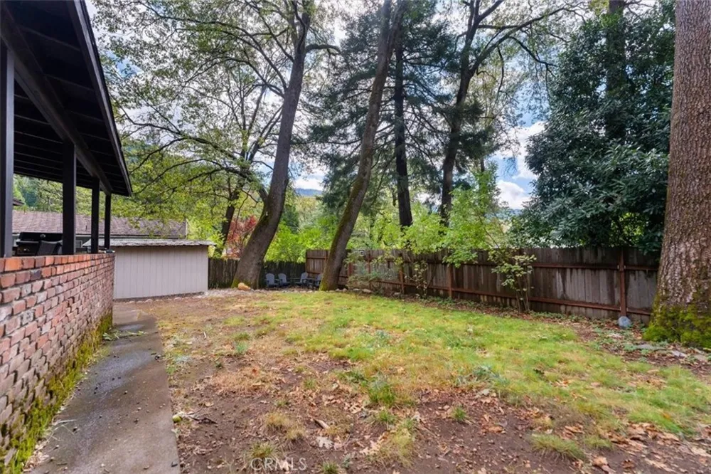 4310 Buckboard Ln Dunsmuir, CA 96025