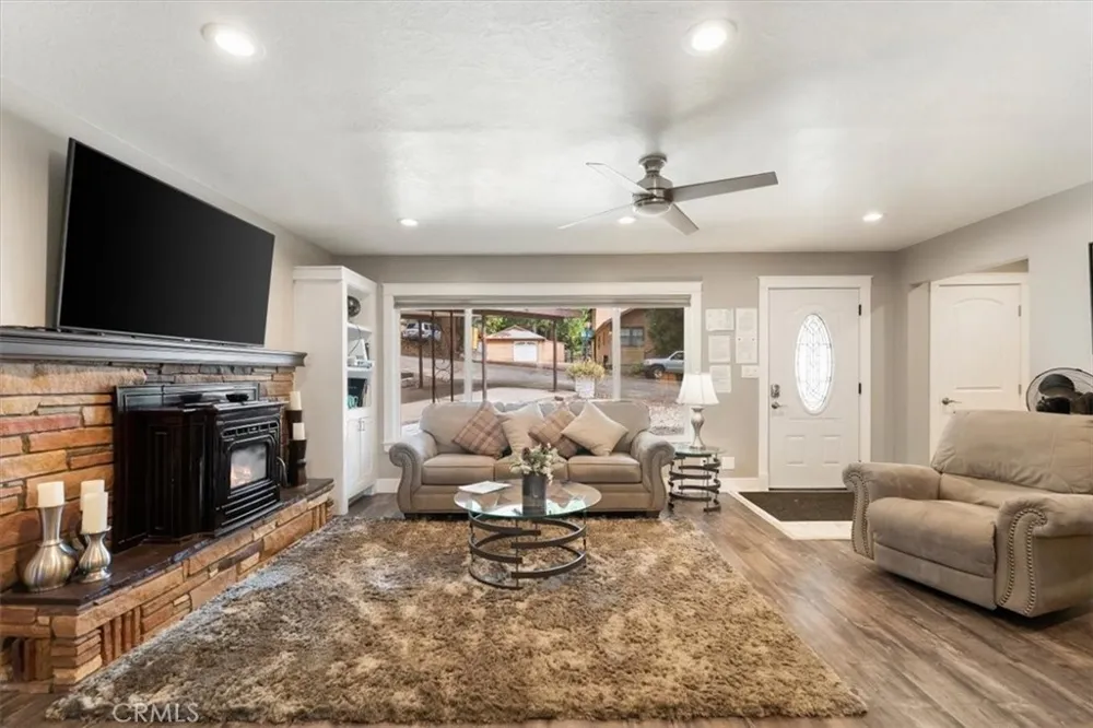 4310 Buckboard Ln Dunsmuir, CA 96025