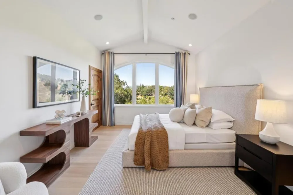 15730 Shannon Heights Road Los Gatos, CA 95032