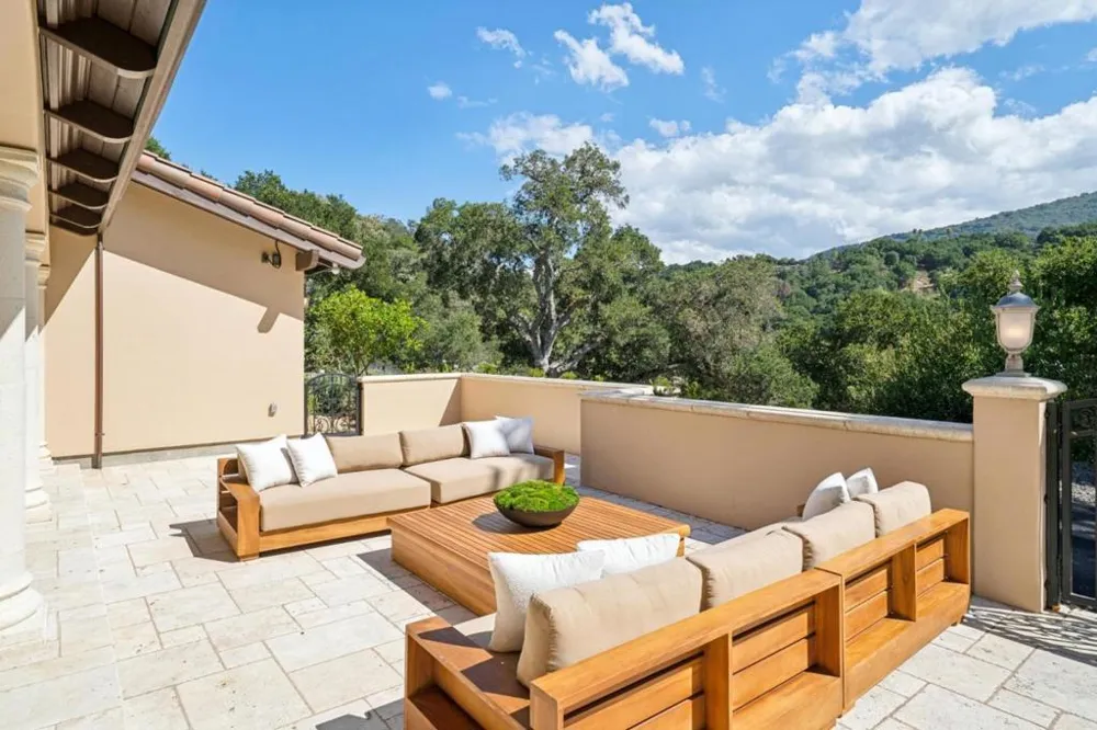 15730 Shannon Heights Road Los Gatos, CA 95032
