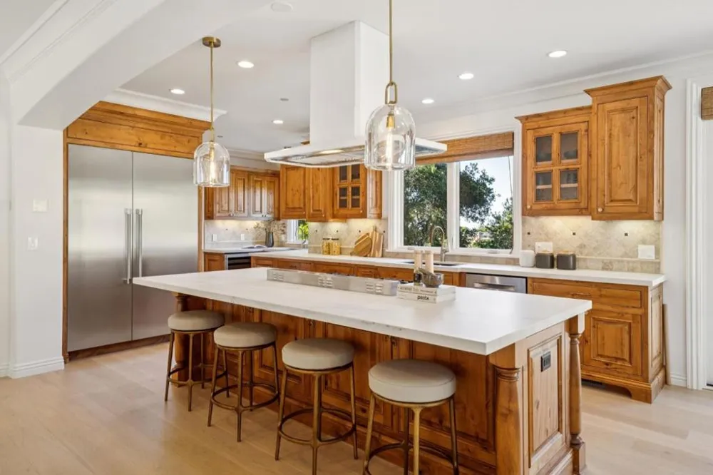 15730 Shannon Heights Road Los Gatos, CA 95032
