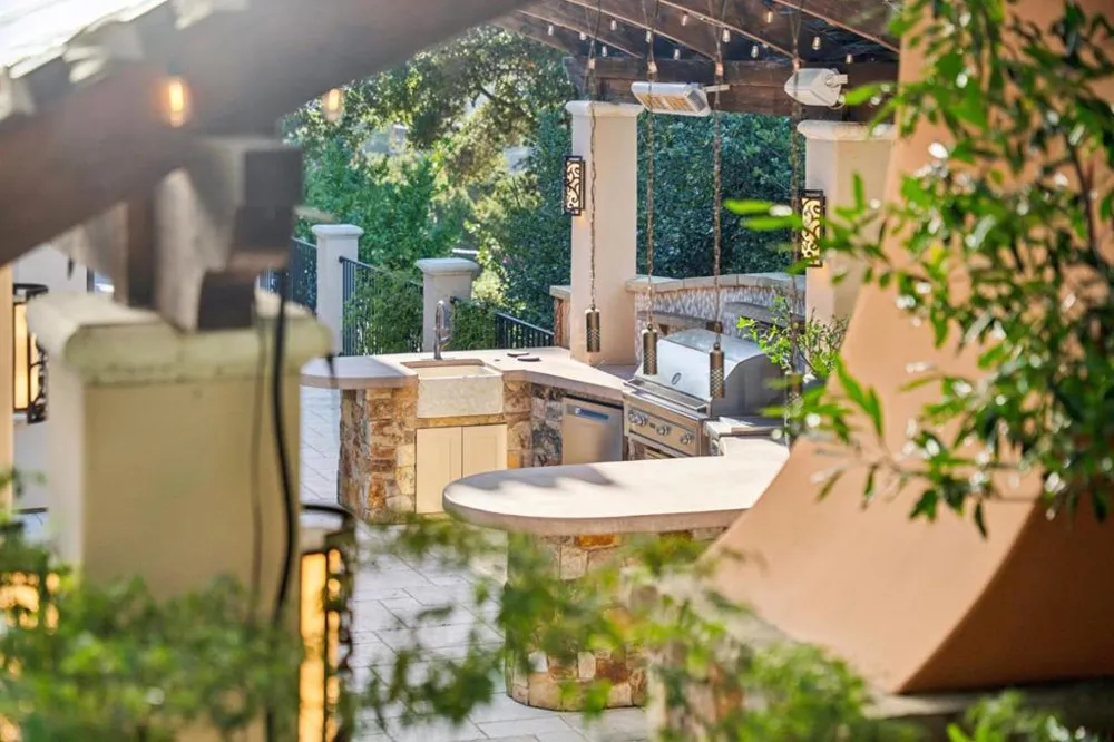 15730 Shannon Heights Road Los Gatos, CA 95032