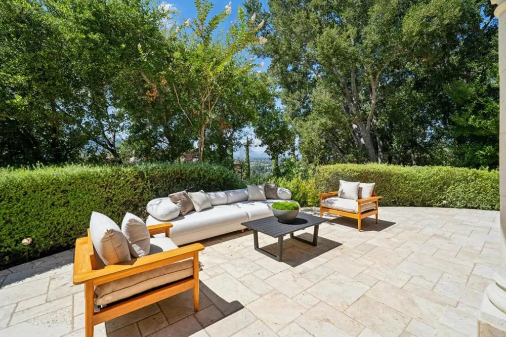 15730 Shannon Heights Road Los Gatos, CA 95032