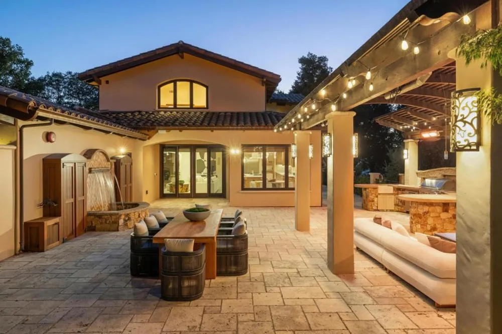 15730 Shannon Heights Road Los Gatos, CA 95032
