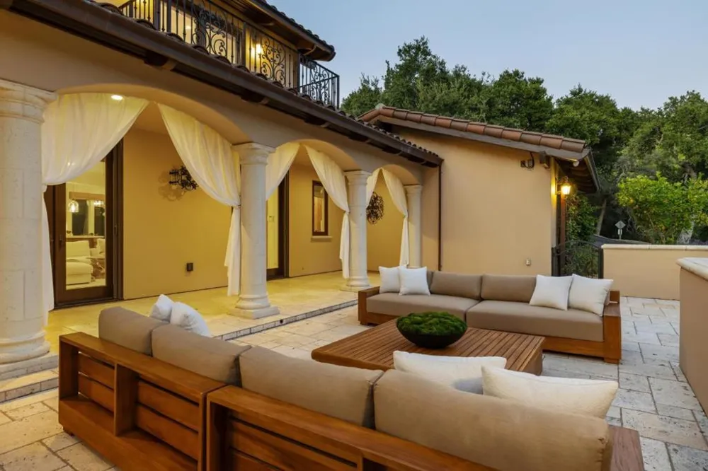 15730 Shannon Heights Road Los Gatos, CA 95032