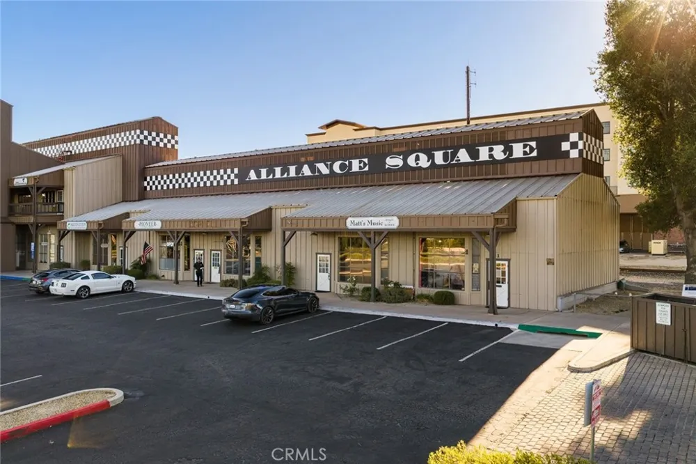 935 Riverside Avenue #2 Paso Robles, CA 93446