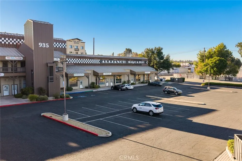 935 Riverside Avenue #2 Paso Robles, CA 93446