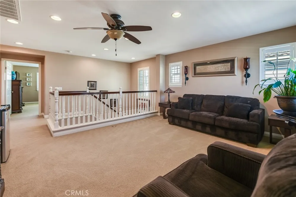 14313 Goose Eastvale, CA 92880