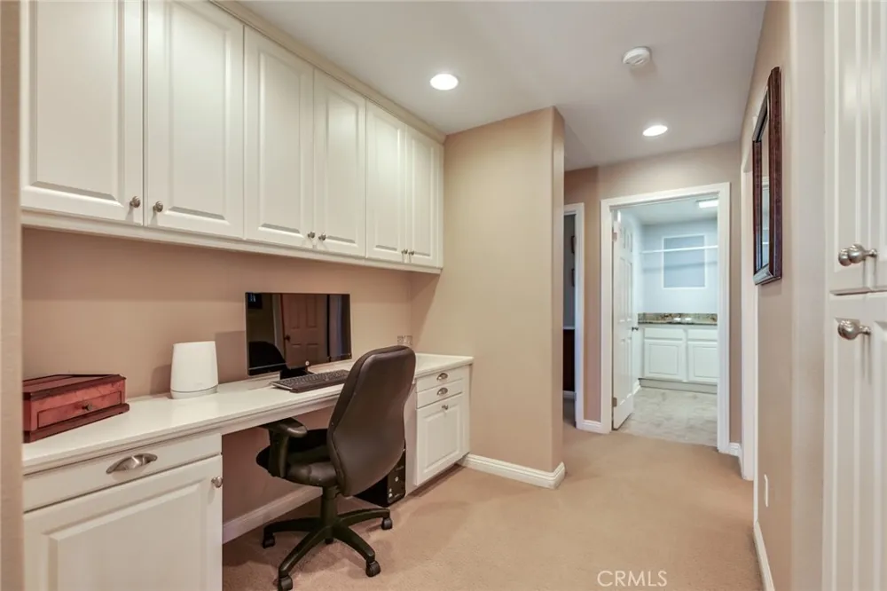 14313 Goose Eastvale, CA 92880