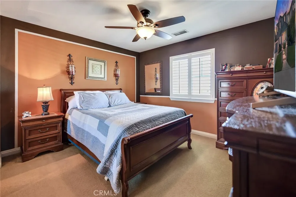 14313 Goose Eastvale, CA 92880