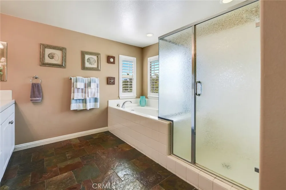 14313 Goose Eastvale, CA 92880