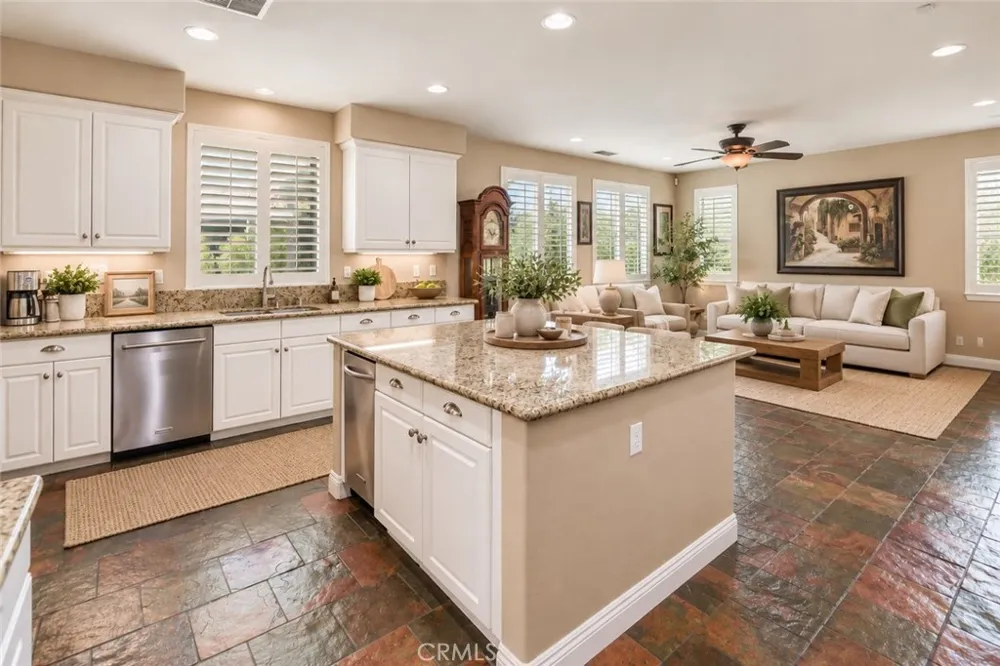 14313 Goose Street Eastvale, CA 92880
