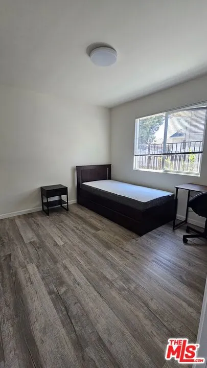 1320 W 37th Street #A Los Angeles, CA 90007