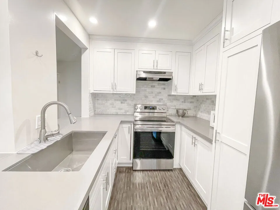 1117 S Bedford Street #204 Los Angeles, CA 90035