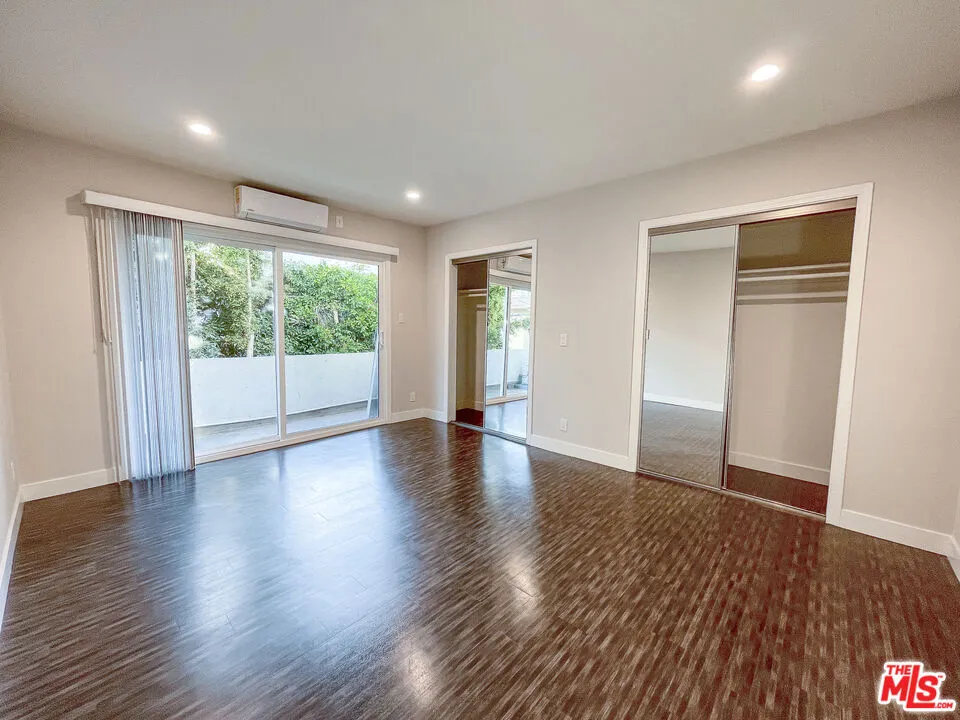1117 S Bedford Street #204 Los Angeles, CA 90035
