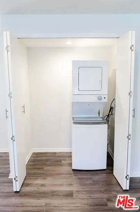 1117 S Bedford Street #204 Los Angeles, CA 90035
