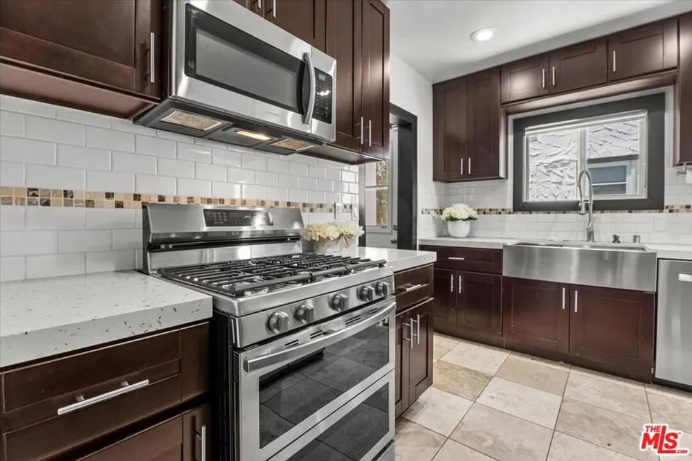 8908 Gibson Street Los Angeles, CA 90034
