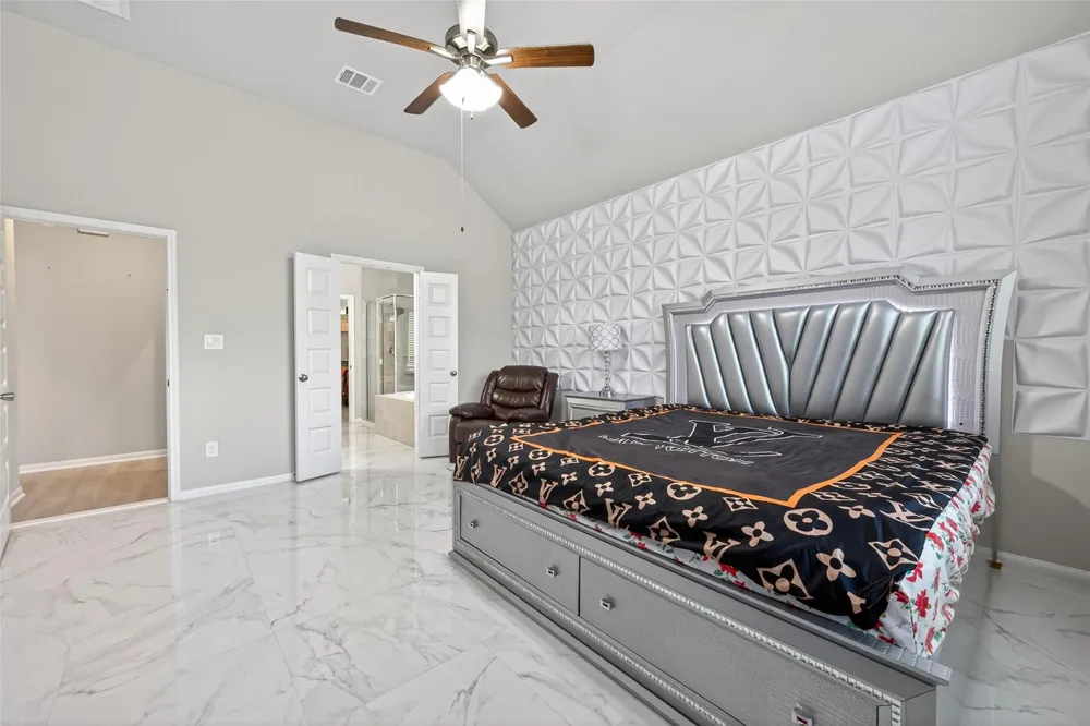 22409 Kinley Street New Caney, TX 77357