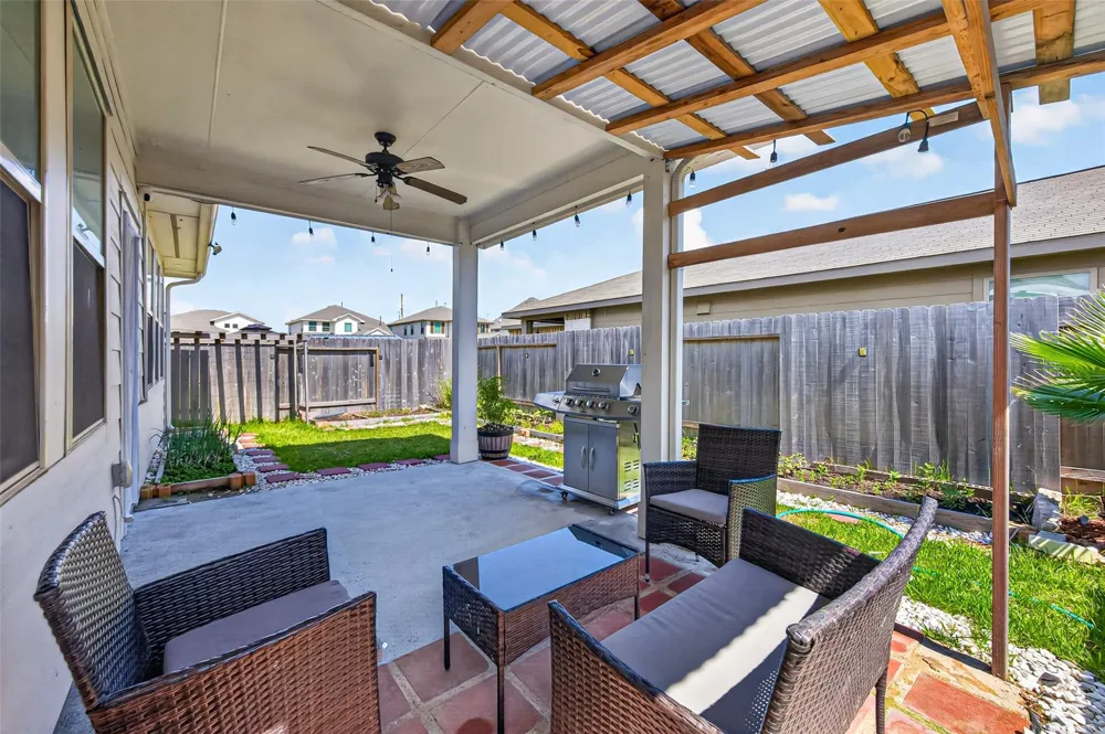 22409 Kinley Street New Caney, TX 77357