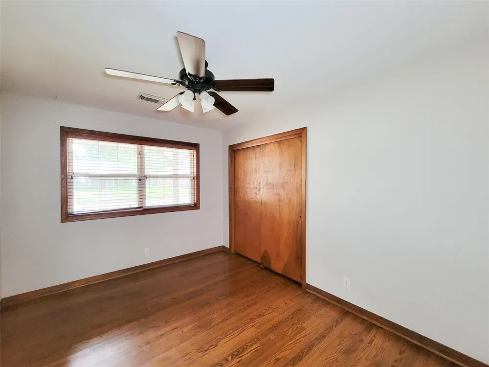 2403 Willowby Houston, TX 77008