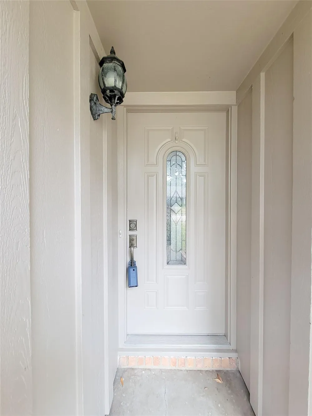 2403 Willowby Houston, TX 77008
