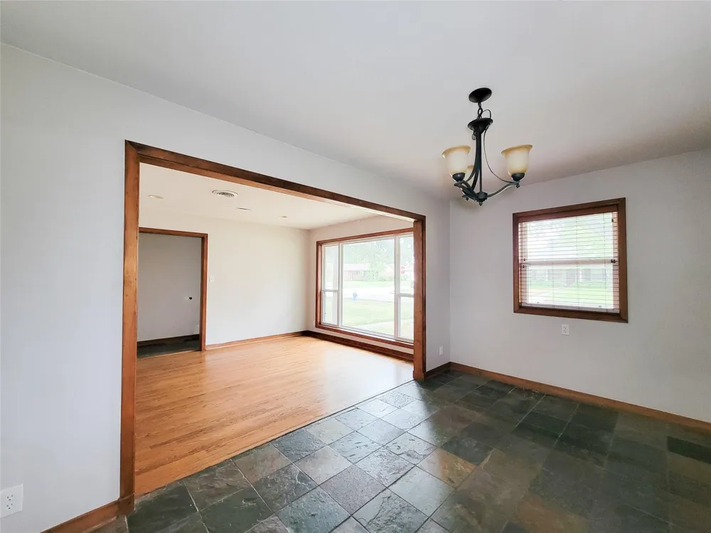 2403 Willowby Houston, TX 77008