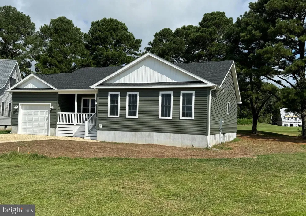 MAYFLOWER DRIVE Greenbackville, VA 23356