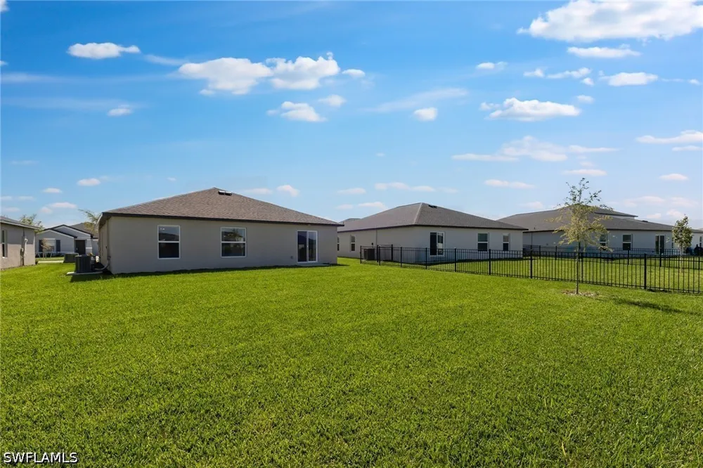 Jacaranda Parkway E Cape Coral, FL 33909