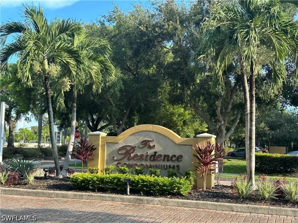 Residence Drive #323 Fort Myers, FL 33901