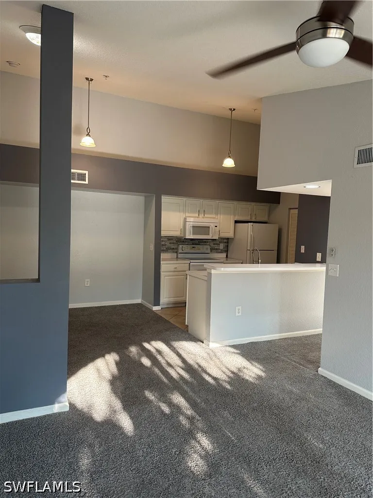 Residence Drive #323 Fort Myers, FL 33901
