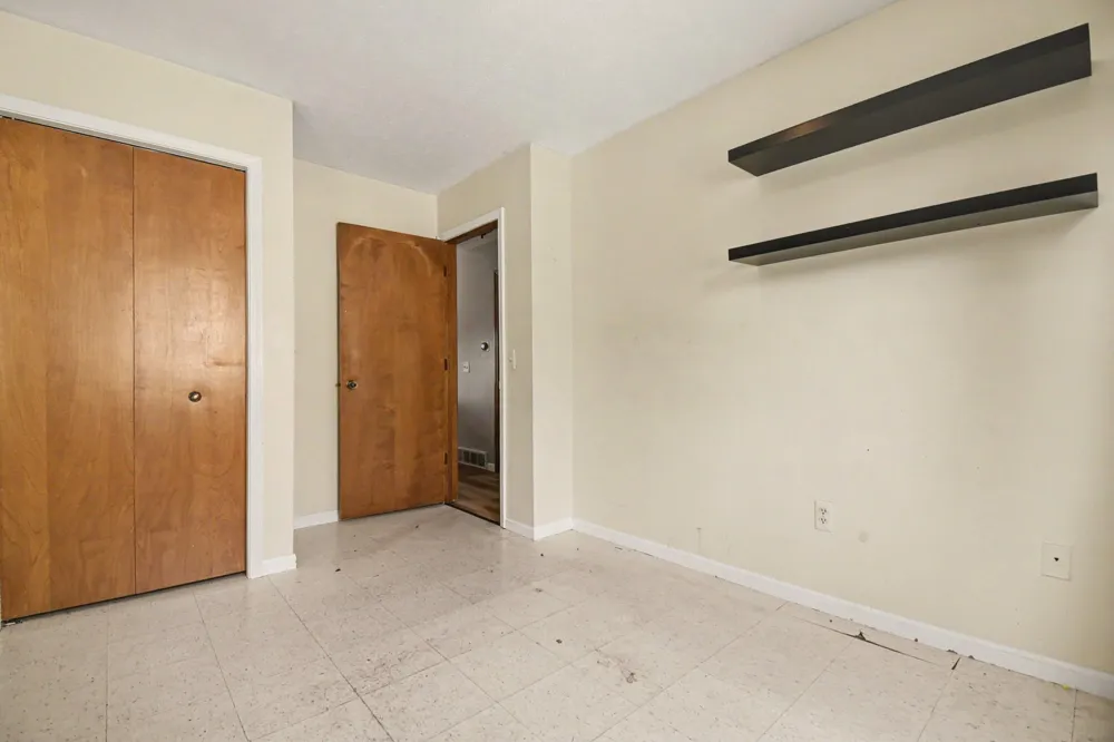 5083 Pillar Creek Avenue SE Kentwood, MI 49508