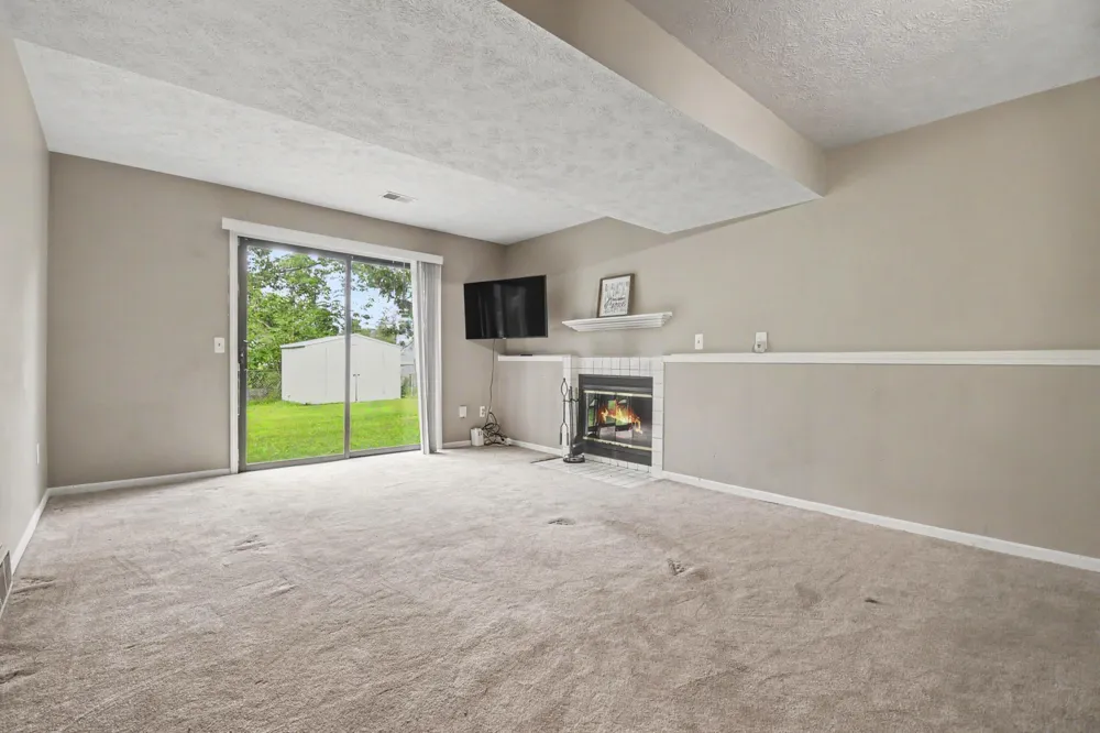 5083 Pillar Creek Avenue SE Kentwood, MI 49508