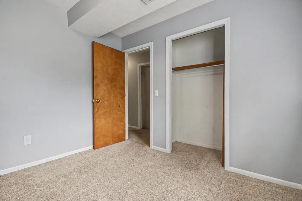 5083 Pillar Creek Avenue SE Kentwood, MI 49508