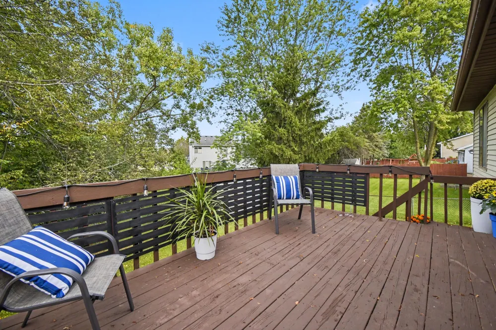 5083 Pillar Creek Avenue SE Kentwood, MI 49508