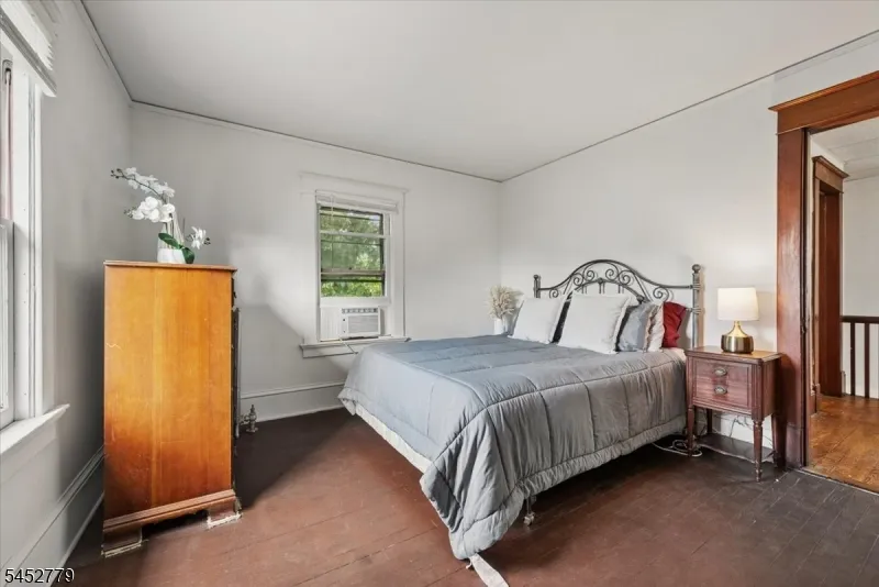 7 Morris Plains Ave Morris Plains, NJ 07950