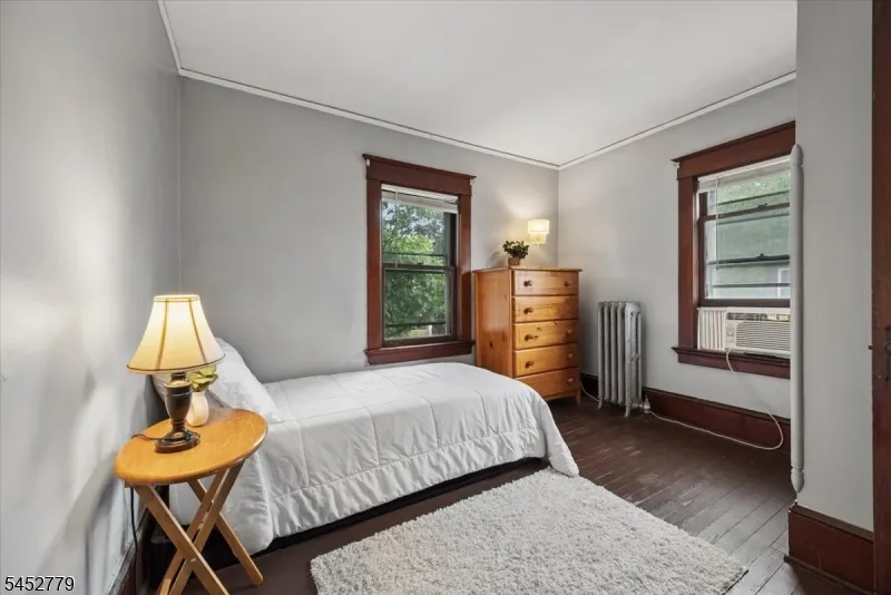 7 Morris Plains Ave Morris Plains, NJ 07950