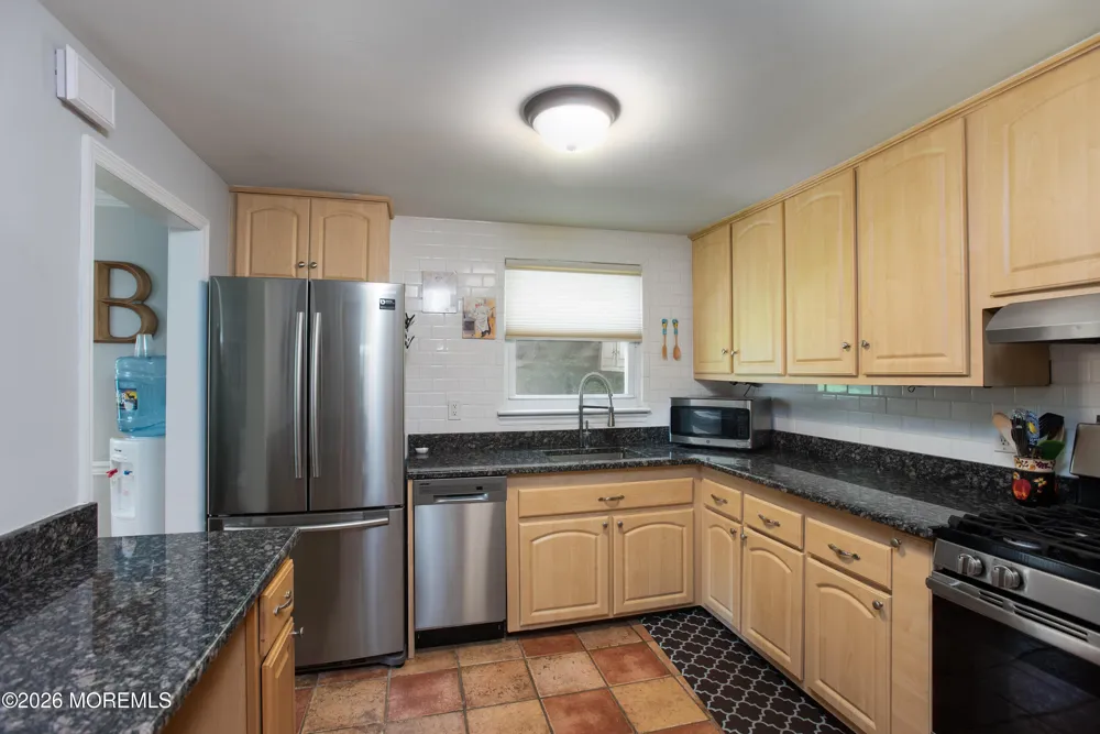 115 Manor Drive Red Bank, NJ 07701