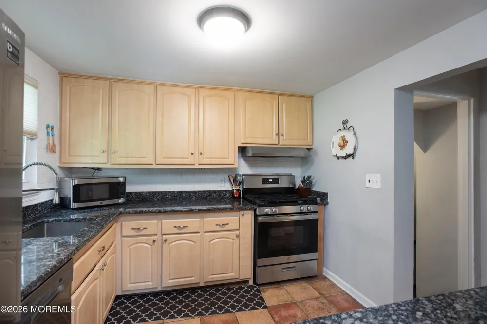 115 Manor Drive Red Bank, NJ 07701