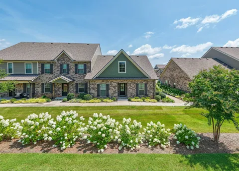 5610 Maples Retreat Dr