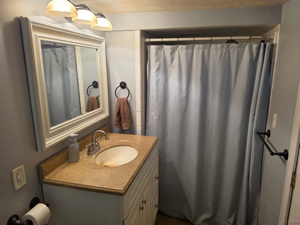 8416 Seneca Highway Seneca Township, MI 49256