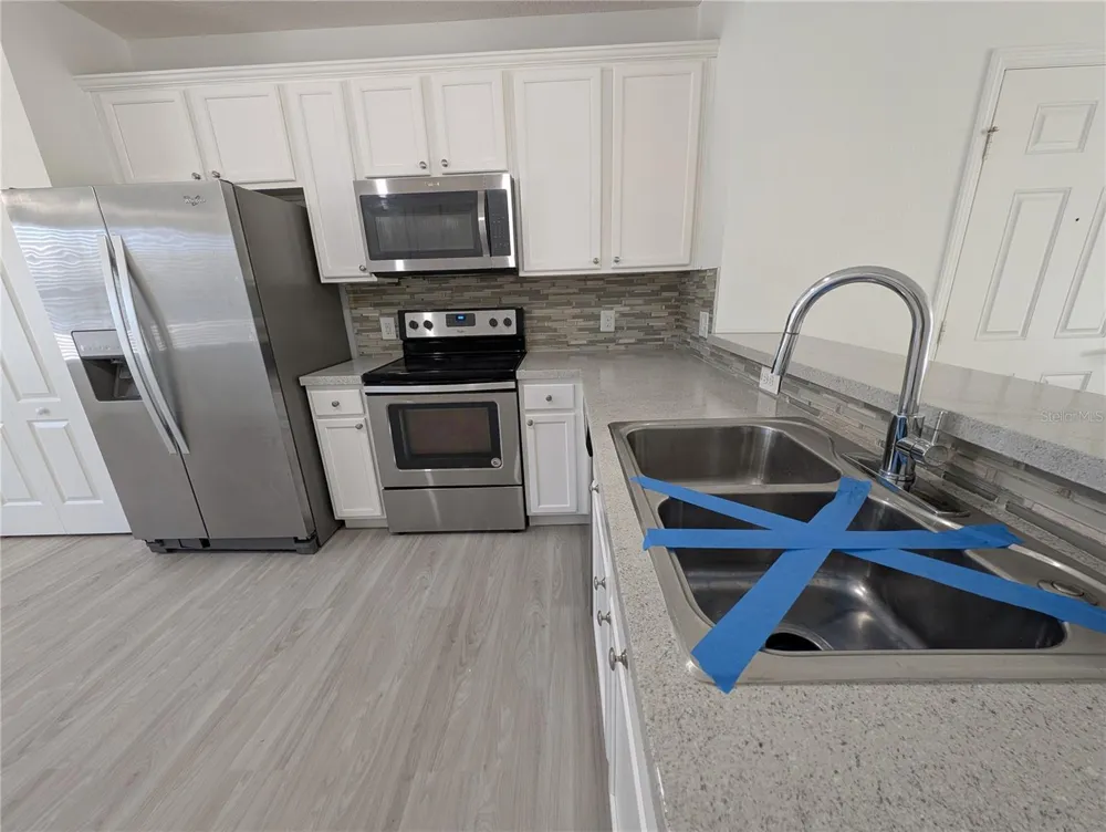 2203 CHATHAM PLACE DRIVE Orlando, FL 32824