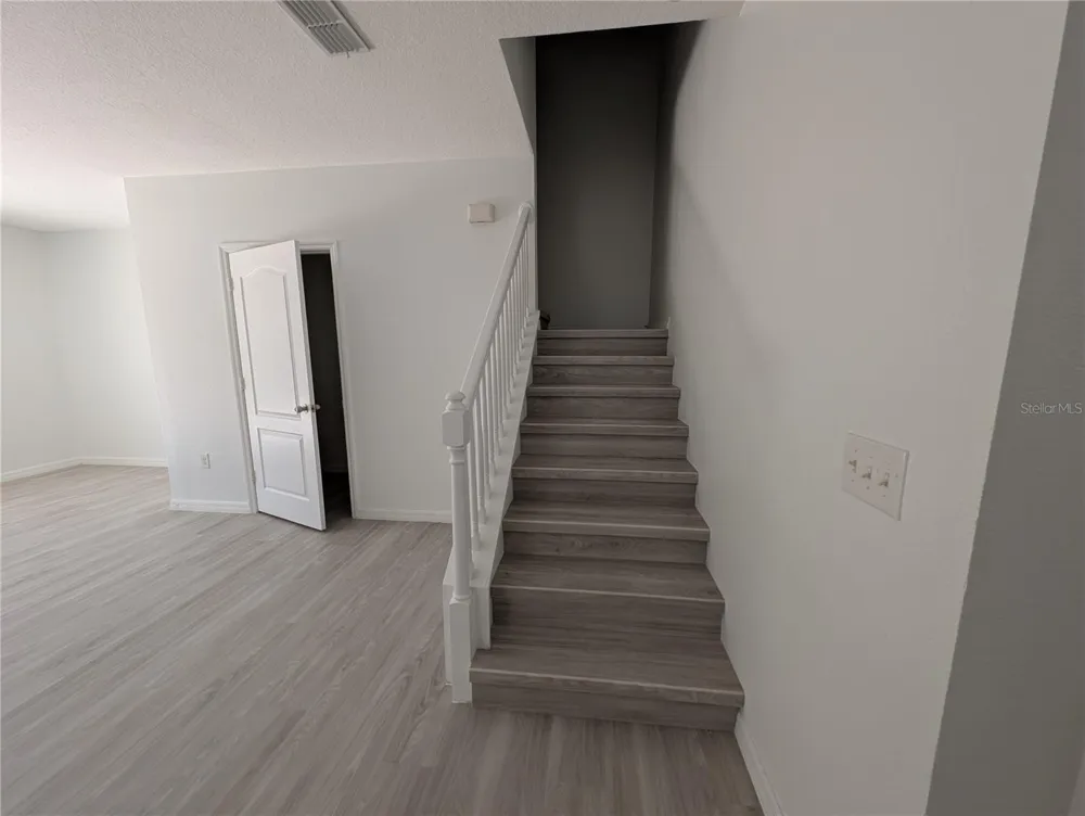2203 CHATHAM PLACE DRIVE Orlando, FL 32824
