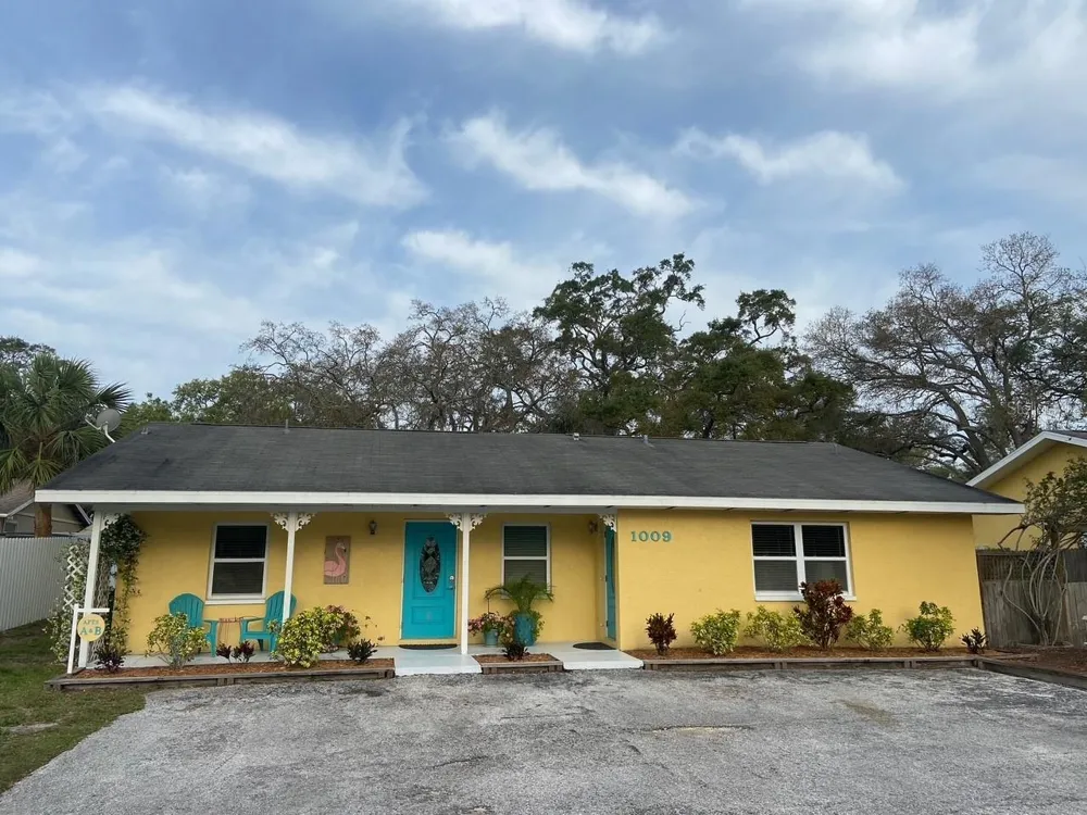 1009 SUMNER BLVD BOULEVARD #Unit B Safety Harbor, FL 34695