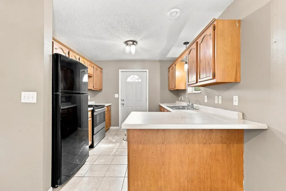 416 Central Street W Detroit Lakes, MN 56501
