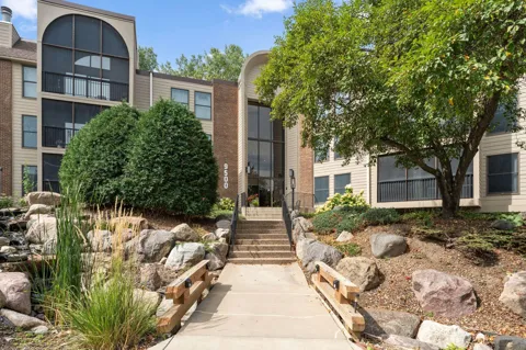 9500 Collegeview Road #206